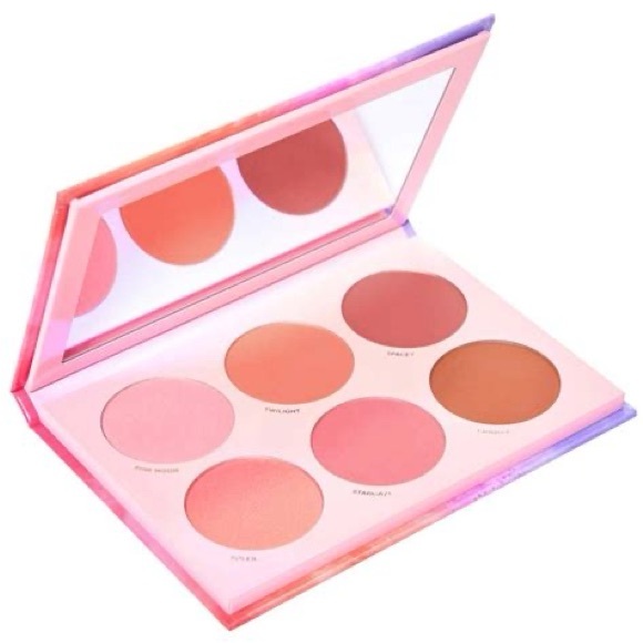 Lunar Beauty Moon Prism 6 Shade Vegan Blush Eyeliner Palette Makeup Travel Kit - Picture 4 of 6